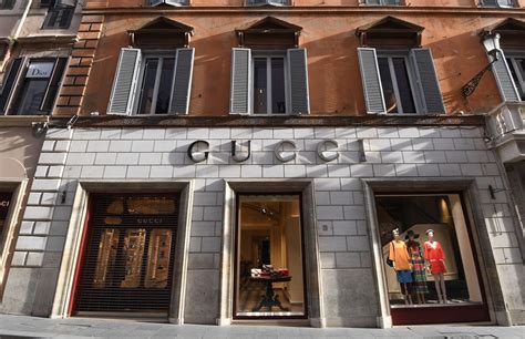 negozio gucci roma interno|gucci sito ufficiale.